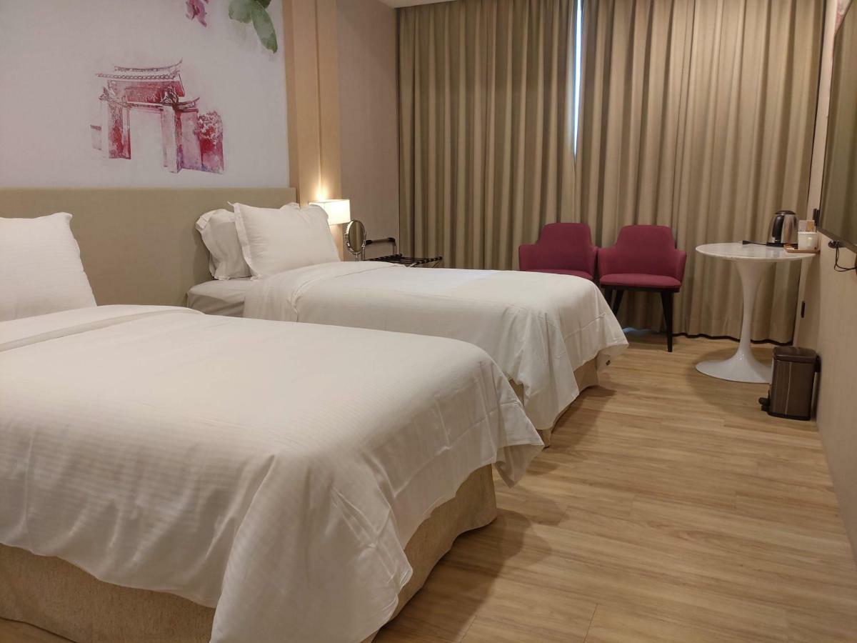 星鑽國際商旅 編號315 Hotel Tainan Exterior foto